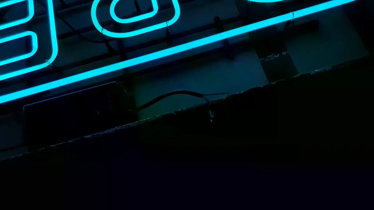오픈 네온사인문구 청색 직사각형 테두리와 OPEN 텍스트